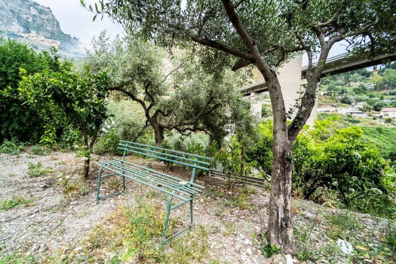 Villetta La Pietra Taormina Luaran gambar